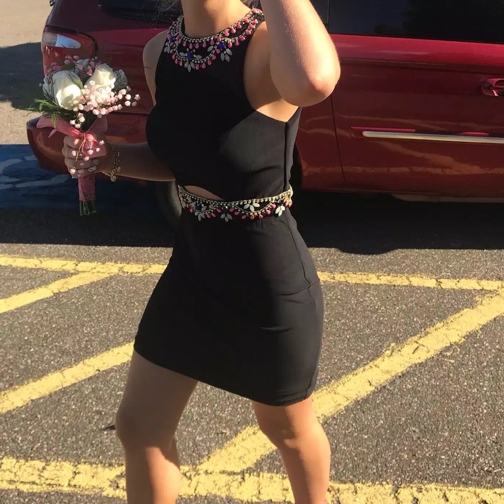 size 2/3 black homecoming dress